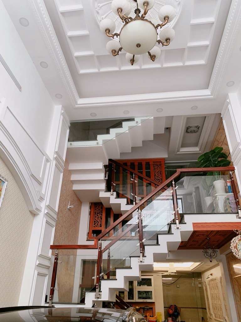 bán nhà 107/52/19 nguyễn văn khối