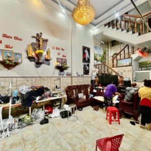 Nhà đẹp Quang Trung Gò Vấp 10 tỷ - 3 tầng, 103m² đất sử dụng, giá rẻ