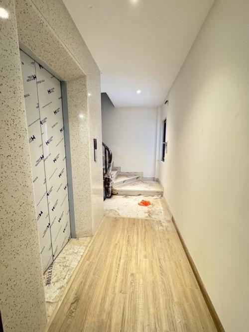 Nhà mới Keng trung tâm Gò Vấp, 3PN đẹp sổ vuông, giá bình dân phù hợp