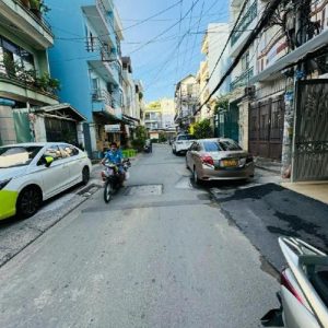 VIP Nhình 2 tỷ, sổ riêng, ngay trung tâm TP, 2 phòng ngủ, sở hữu liền!