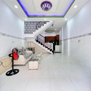 Nhà 4 tầng đẹp, hẻm rộng Gò Vấp, giá tốt 7 tỷ 9, bán gấp!